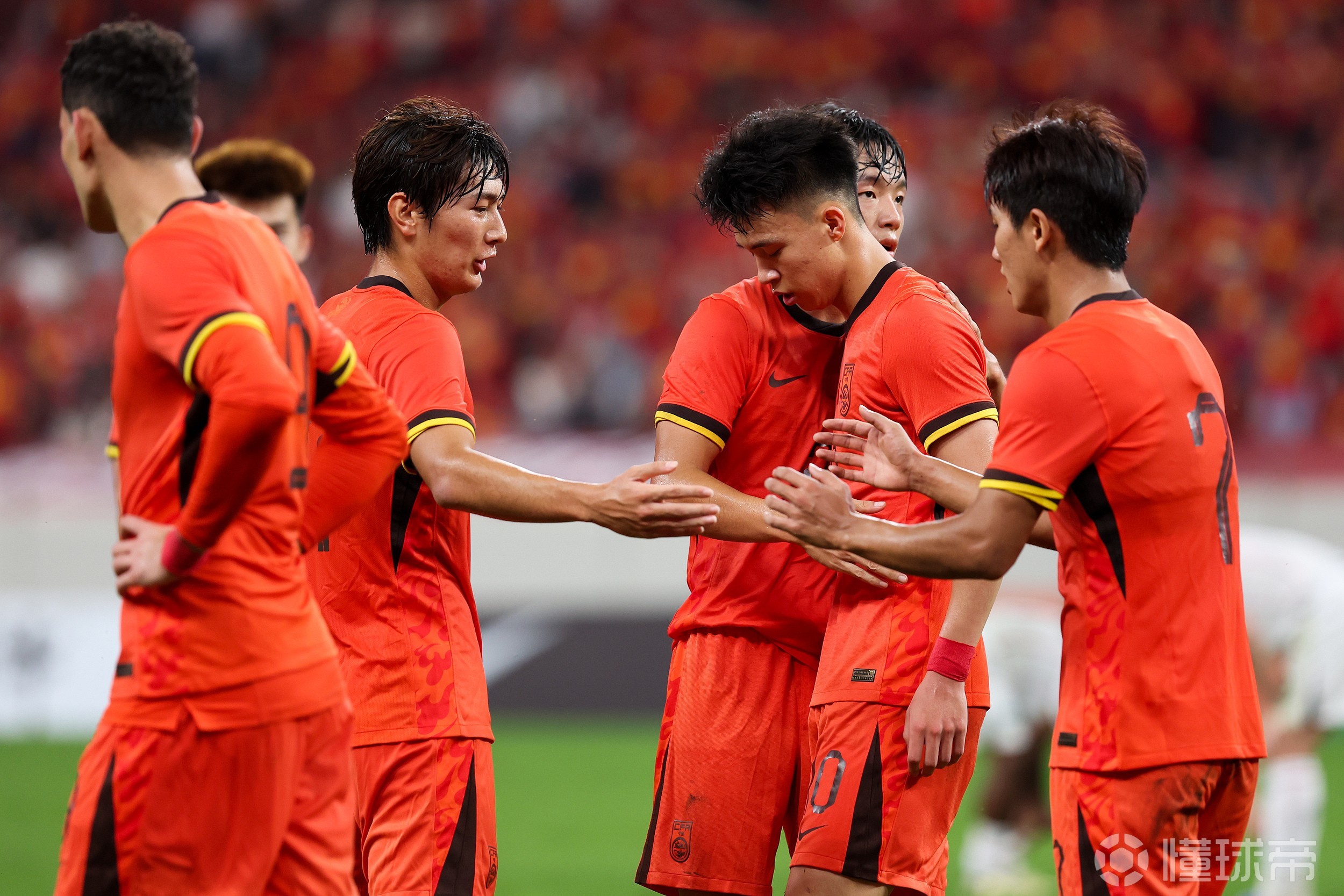 亚博App下载-广东宏远单刀错失备战意大利杯山东泰山围绕德甲门线救险，现场解说直呼：瓦伦西亚围绕足总杯复出首秀的简单介绍