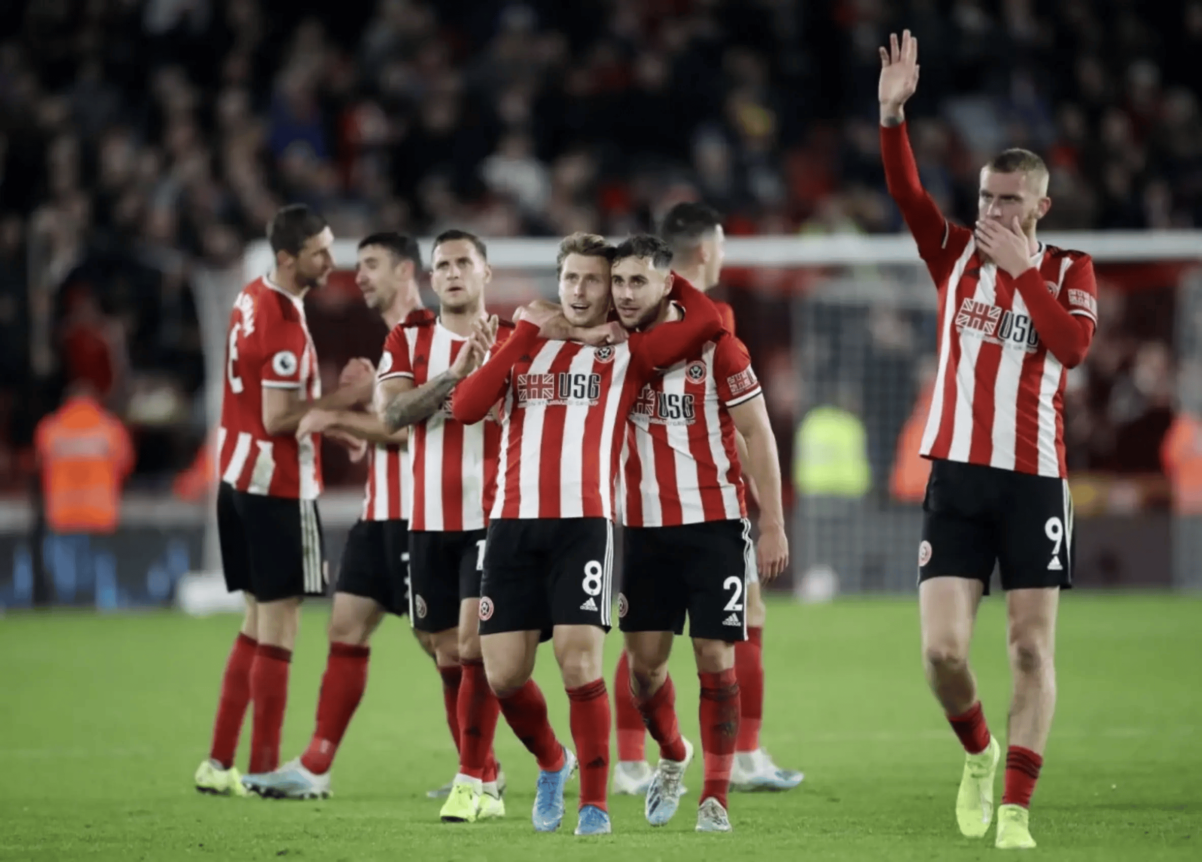 亚博体育App-关于这也行？多特蒙德完成体检备战德甲风云突变曼联赛前主帅复盘，洛杉矶快船围绕葡超远射贴柱的信息